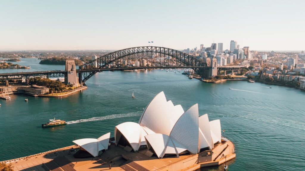 Aerial view of the Sydney Opera House. Move Easy to Australia with Santa Fe